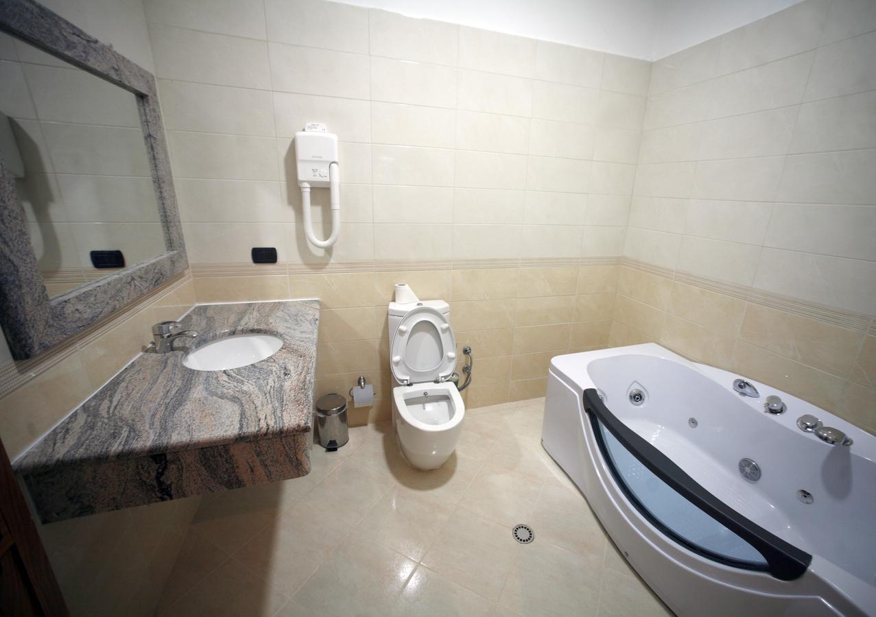 Dajti Park Hotel Priska e Madhe Bagian luar foto
