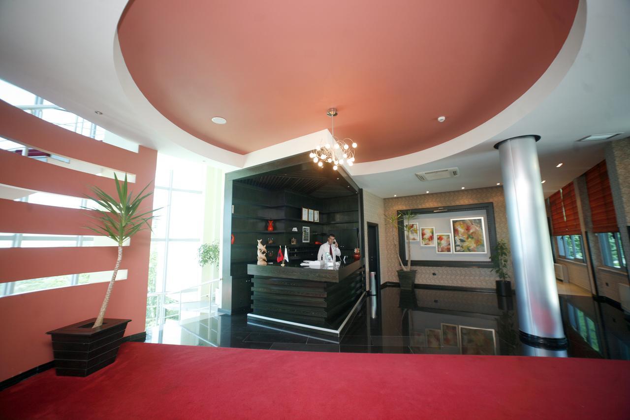 Dajti Park Hotel Priska e Madhe Bagian luar foto