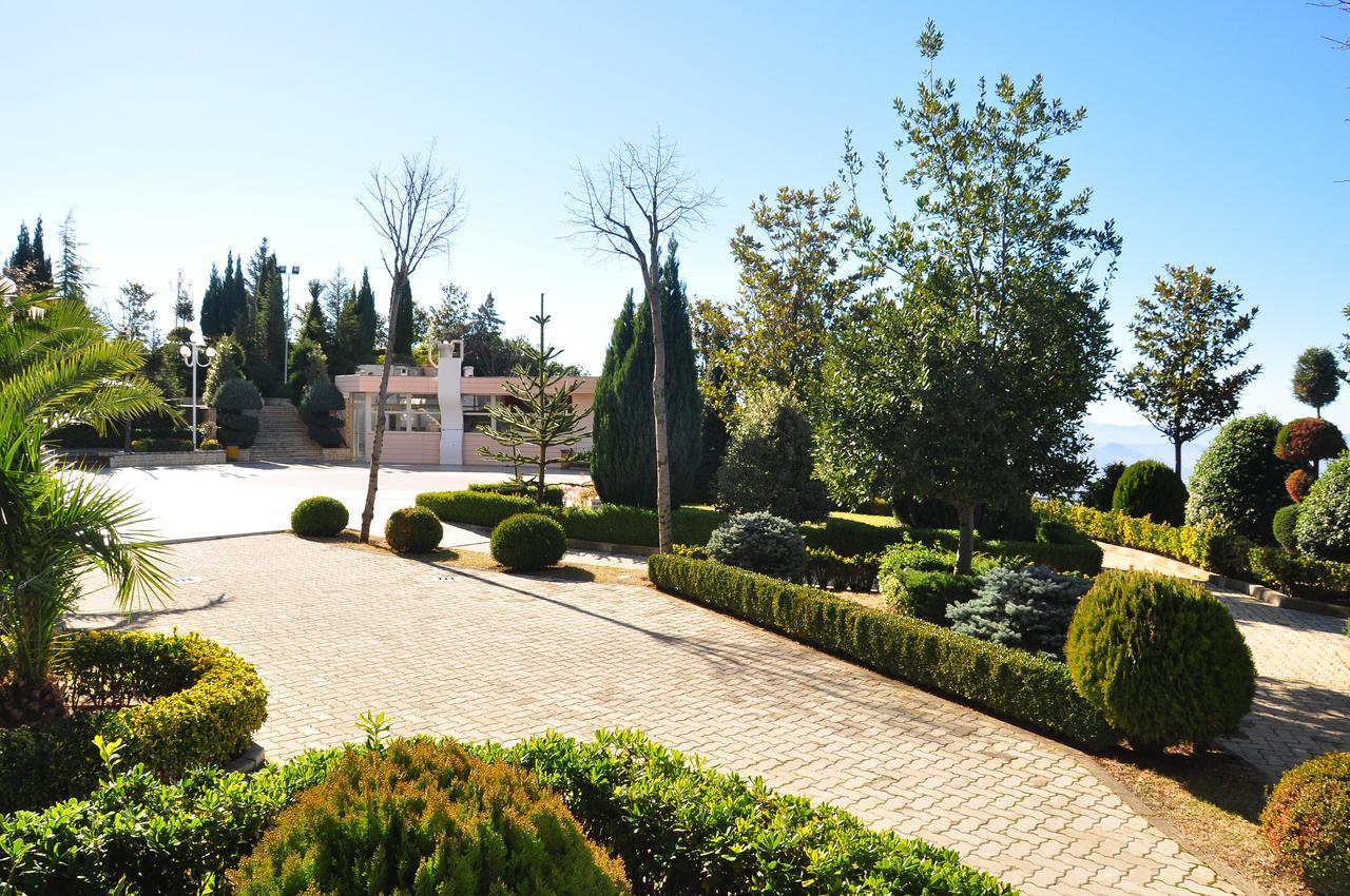 Dajti Park Hotel Priska e Madhe Bagian luar foto