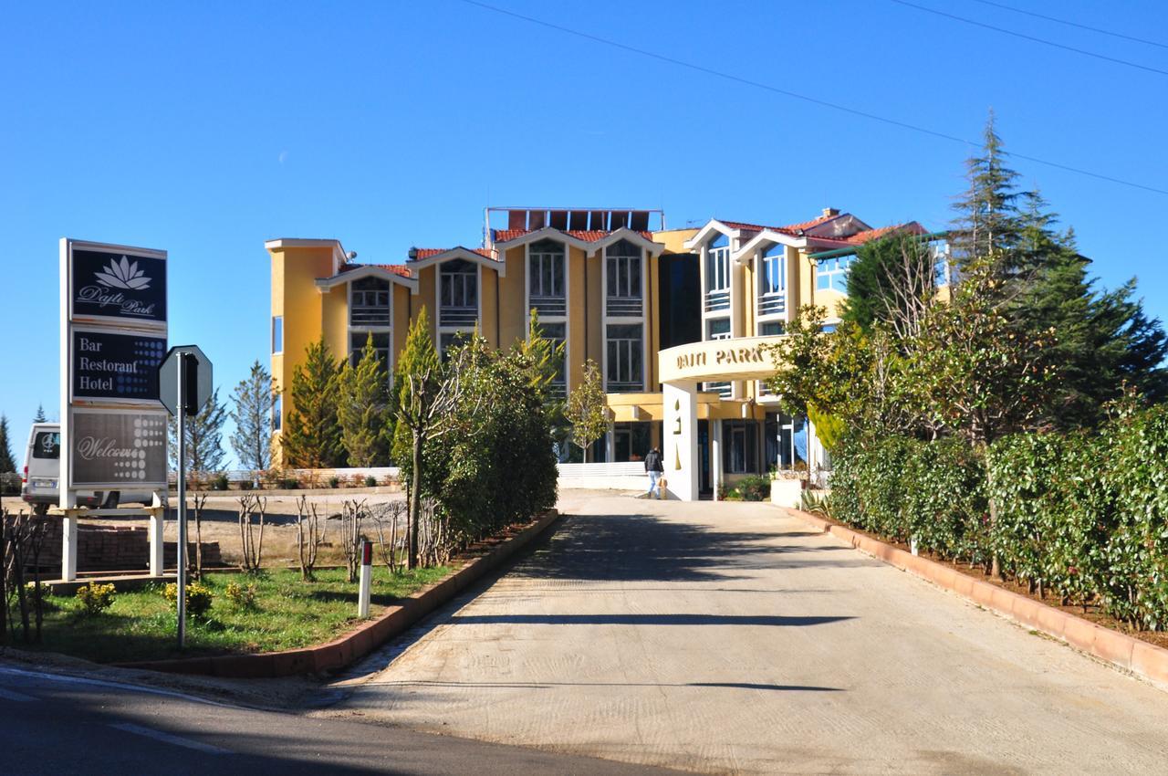 Dajti Park Hotel Priska e Madhe Bagian luar foto